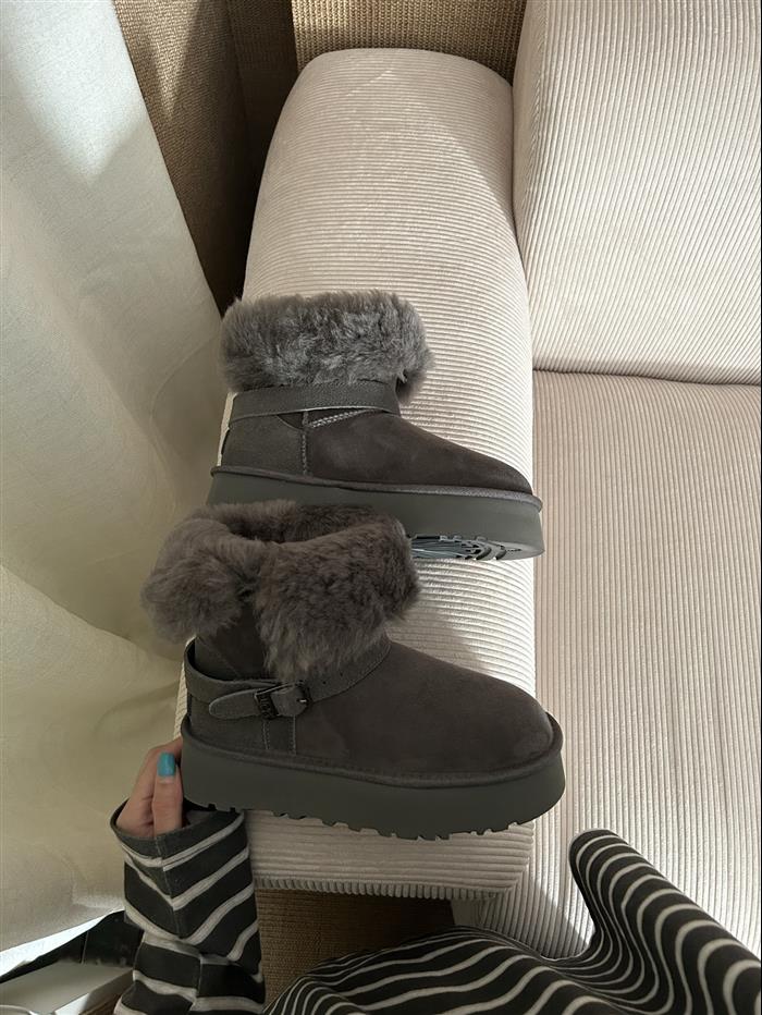 2025112816473640 270